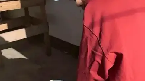 毒液突击队FPS丧尸游戏国区169元：专家推荐，评价受运营影